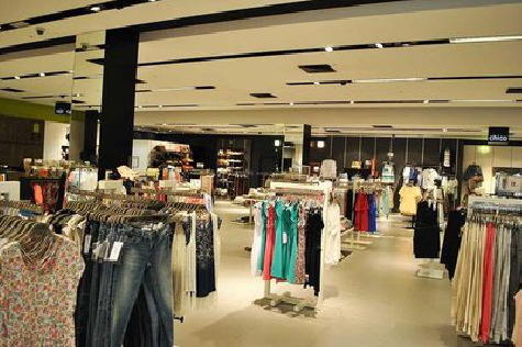 浏阳商场里的店面怎么装修？